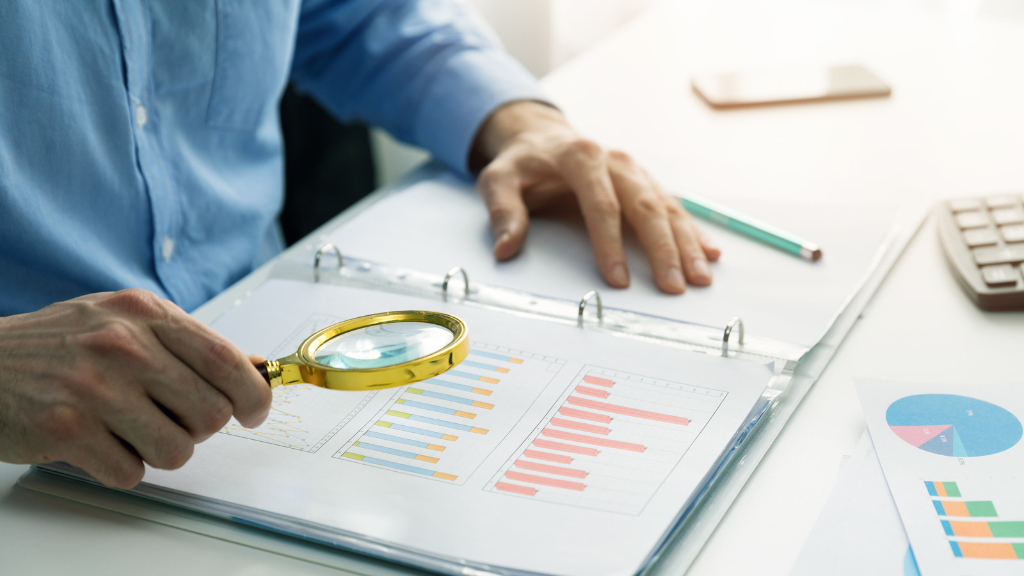 WHAT TO LOOK FOR IN A SYNDICATION